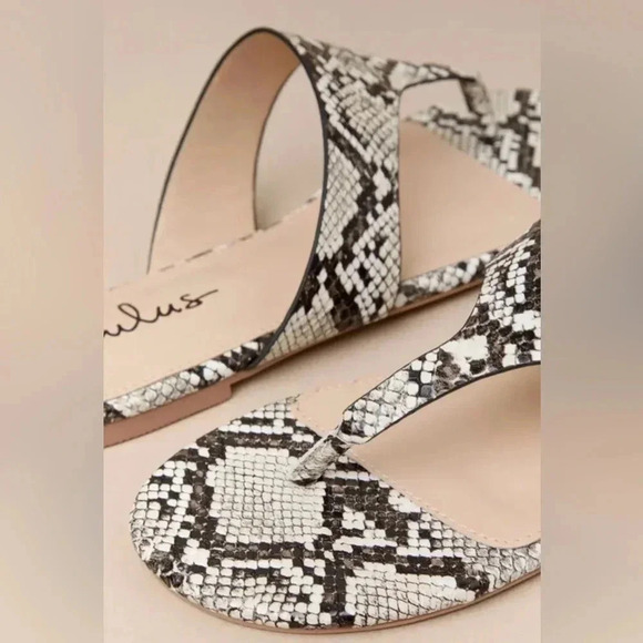 Lulus Mylee Natural Snake Embossed Flat Thong Sandals - Picture 3 of 5